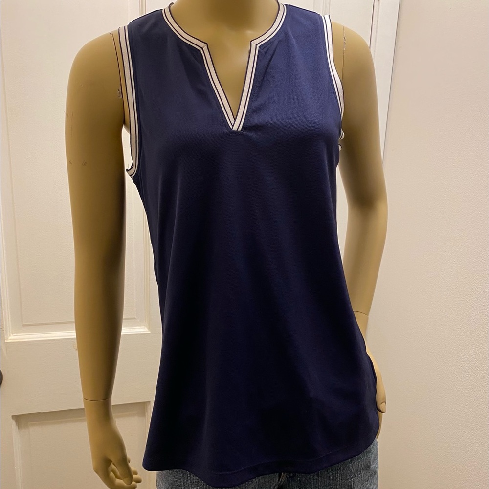 crown & ivy Golf Sleeveless Top